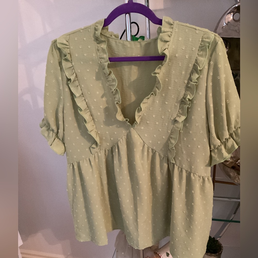 SHEIN Light Green Ruffled Blouse last photo is actual mint green color